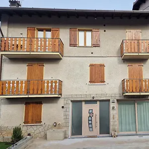https://casa-rovetta.it-lombardy.com