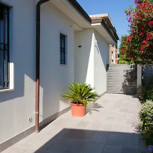 Flora Marina Di Carrara
